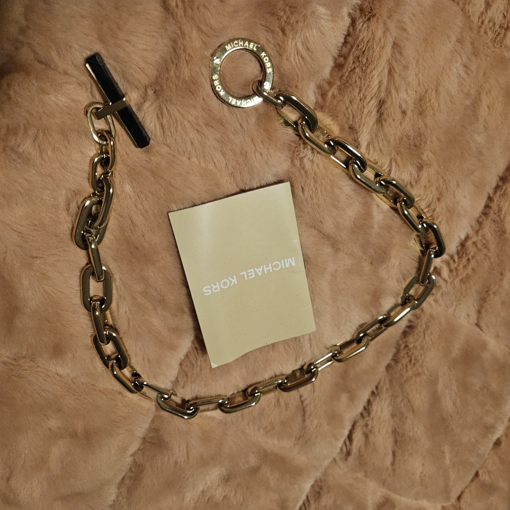 Michael Kors necklace